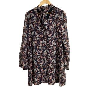 CeCe floral dress lined‎ peasant style size 4 v neck gently worn